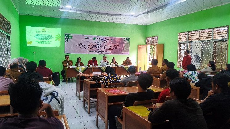 Wujudkan Kemandirian, Kementerian Kehutanan Berikan Fasilitasi Alat Produktif Wirausaha Kreatif Aren