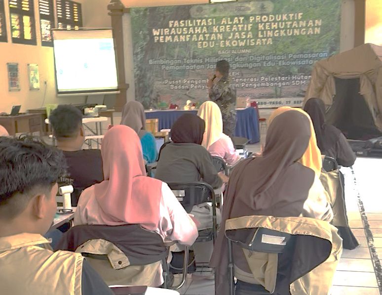 Foto_05_Materi_Klinik_Perizinan_NIB.jpg
