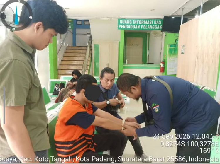 Kemenhut Tuntaskan Kasus Perdagangan 10,87 Kg Sisik Trenggiling dan 16 Pasang Paruh Rangkong di Sumatera Barat