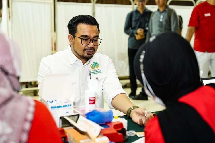 Peringati HUT RI ke-80, Kemenhut Selenggarakan Bakti Sosial Donor Darah