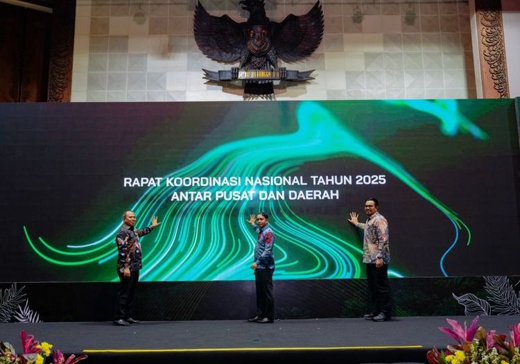 rakornas-kementerian-kehutanan-memperkuat-sinergi-pusat-dan-daerah-untuk-membangun-ekonomi-wilayah