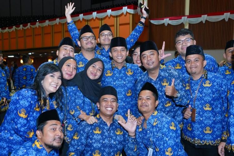 Menhut Lantik 6.337 ASN PPPK, Tekankan Integritas dan Peran Strategis Sektor Kehutanan