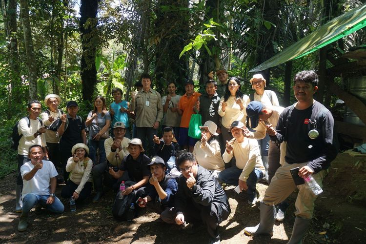 Perkuat Ketahanan Pangan dan Energi, Kementerian Kehutanan Gelar Pelatihan Lanjutan Pengembangan Aren di Tomohon