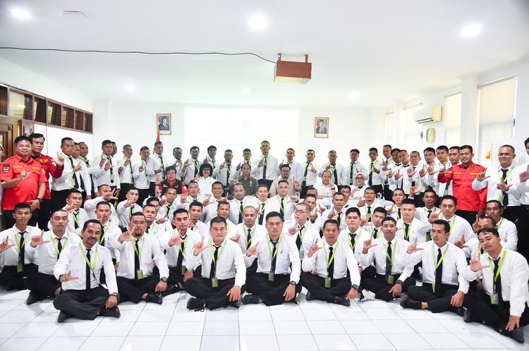 menhut-manggala-agni-jadi-ujung-tombak-penjaga-hutan-indonesia