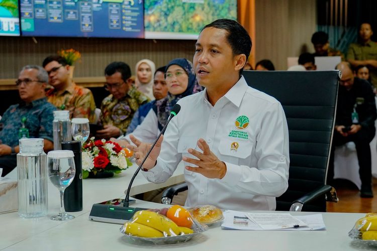 menhut-luncurkan-program-penguatan-pendampingan-perhutanan-sosial-untuk-ketahanan-pangan-air-dan-energi