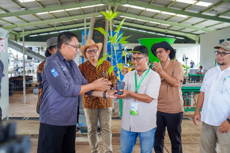 Kunjungi Persemaian Rumpin, Jurnalis Pelajari Peran Strategis Rehabilitasi dalam Agenda FOLU Net Sink