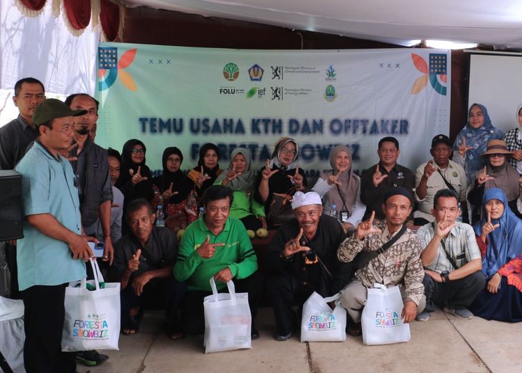 kementerian-kehutanan-gelar-foresta-showbiz-jembatani-petani-hutan-dengan-akses-jejaring-pasar-melalui-kemitraan-1