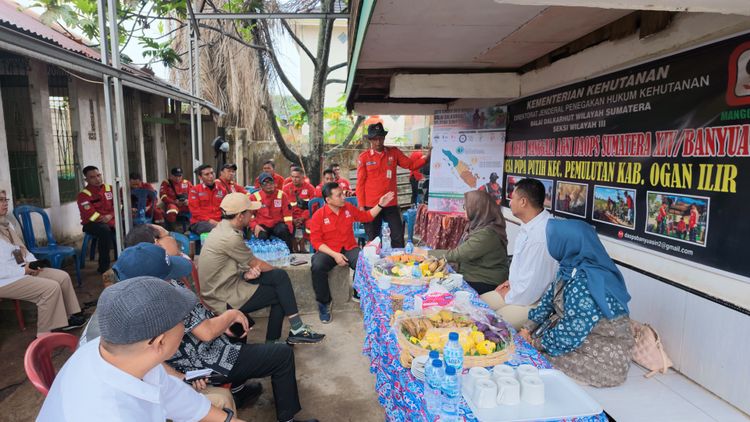 kemenhut-supervisi-penanganan-karhutla-di-ogan-ilir-perkuat-koordinasi-dan-kesiapsiagaan-personel