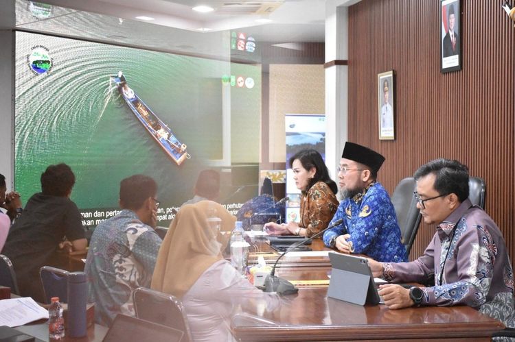 Revitalisasi Pengelolaan Cagar Biosfer Giam Siak Kecil-Bukit Batu